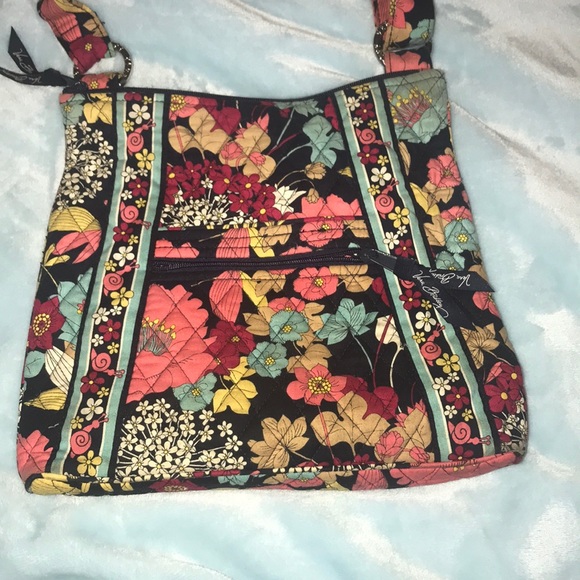 Vera Bradley “Happy Snails” Hipster - Picture 2 of 4